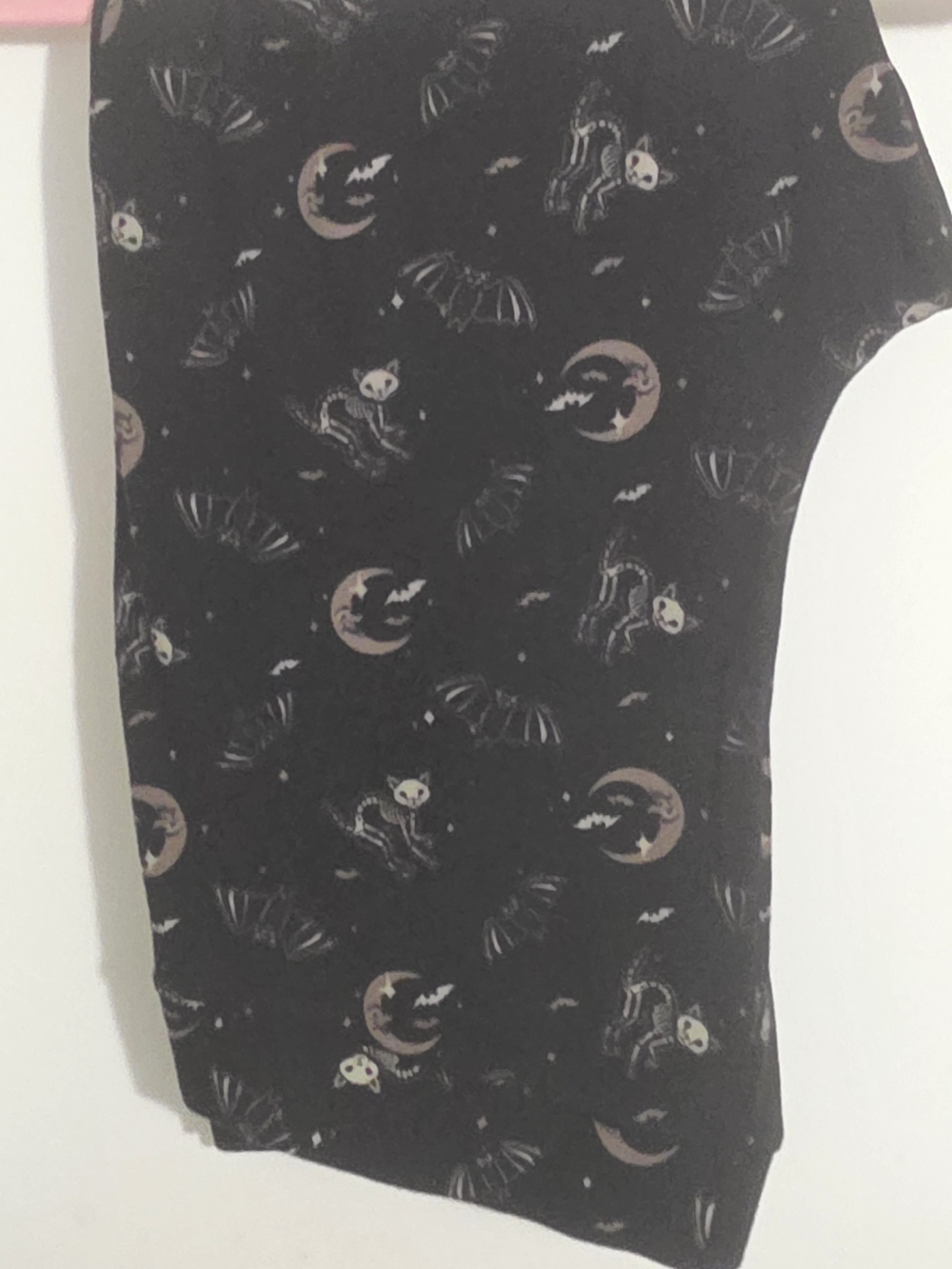 torrid Size 3  Black Halloween Moon, Cat & Bat Leggings